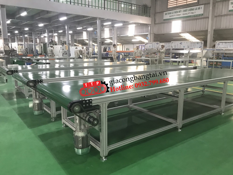 Băng Tải PVC Thành Thịnh Phát: Giải Pháp Hiệu Quả Cho Quy Trình Vận Chuyển